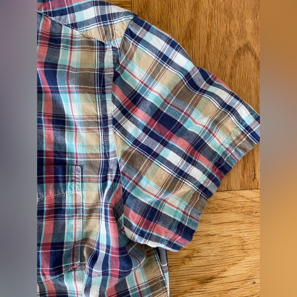 Gap Plaid Short Sleeve Button Down Shirt, Casual, Size Small - Picture 3 of 7
